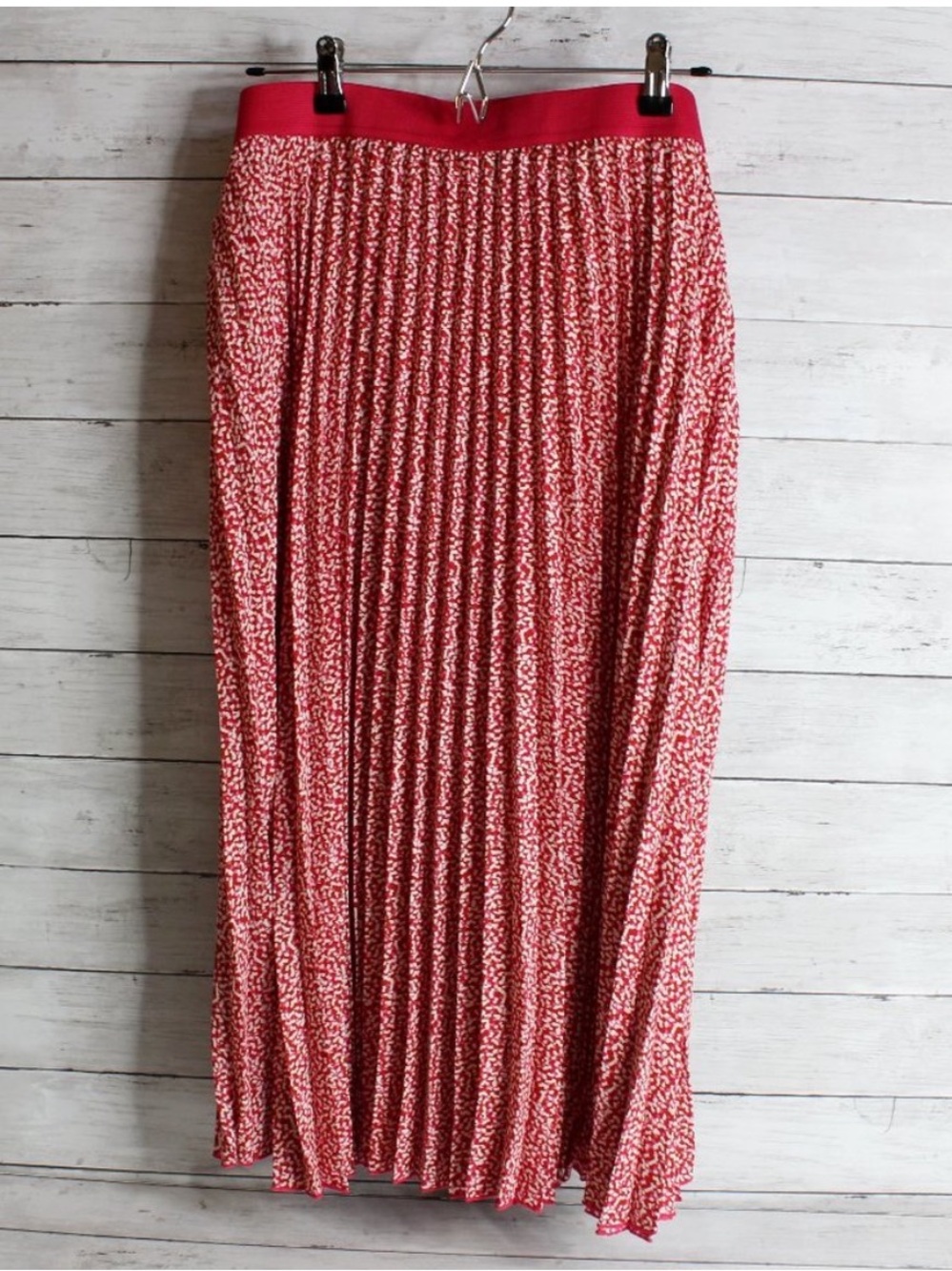 Vince Camutto Women's Pleated Maxi Skirt Size XXL Plus 1X Pink Red Off White